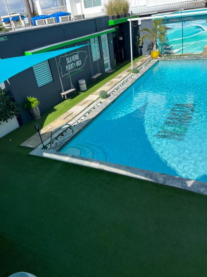 Nomada Beach Hostel- Isla Verde Сан Хуан Екстериор снимка