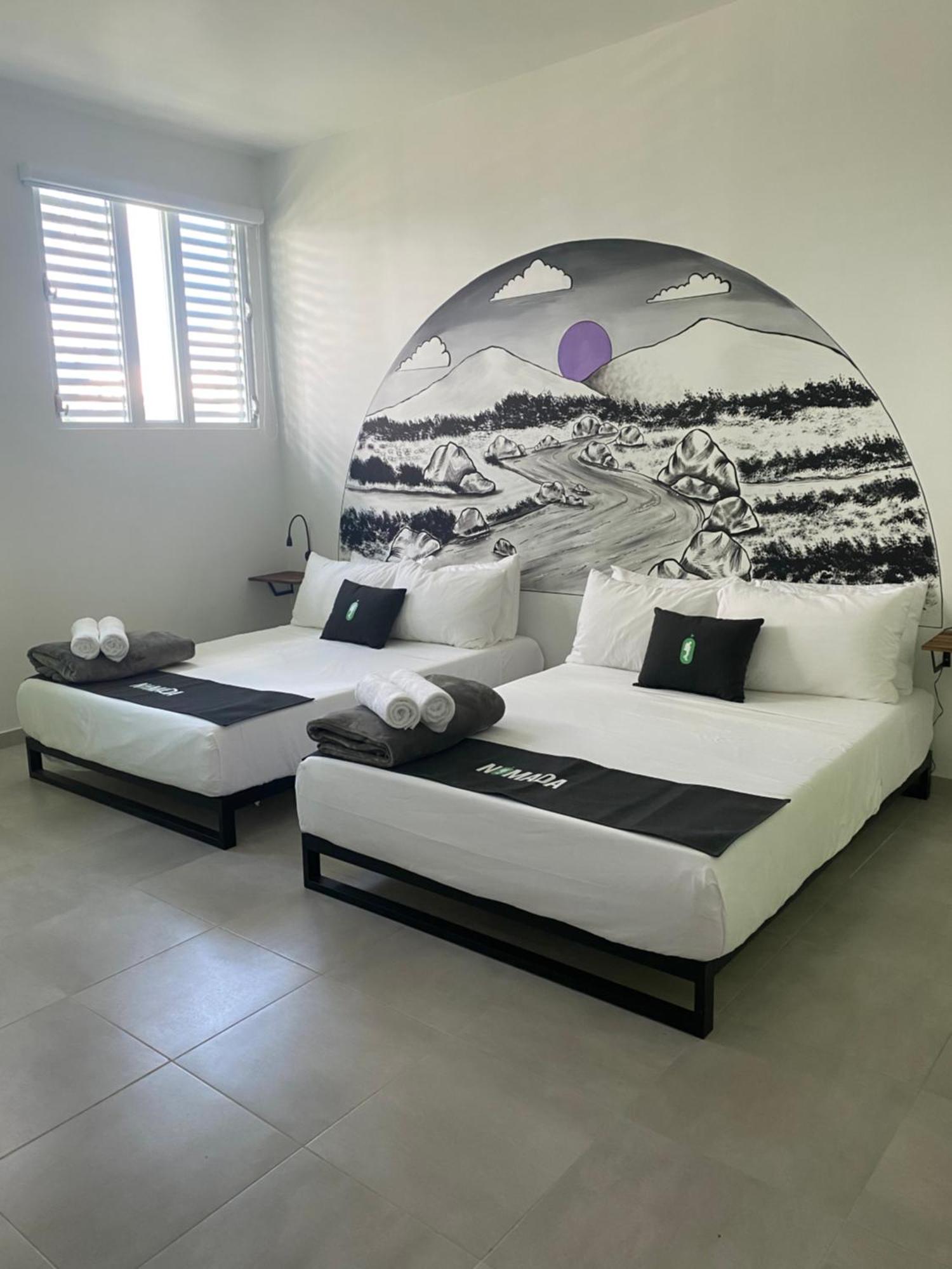 Nomada Beach Hostel- Isla Verde Сан Хуан Стая снимка